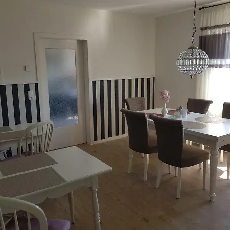 Waldstrasse Gæstehus